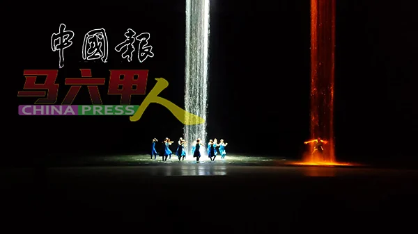 全新阵容加创新表演 “又见马六甲”重新启幕 2 又见马六甲重新启幕-03